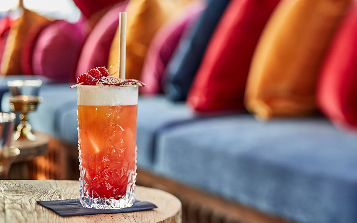 ga-dragon-bar-cocktail_01.jpg